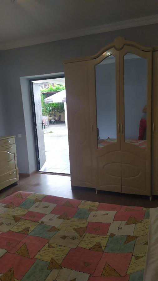 Guesthouse Mira Gagra Exterior photo